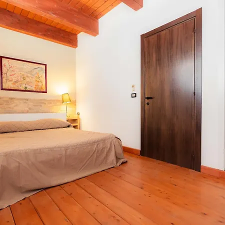 아파트 Residenza Michetti